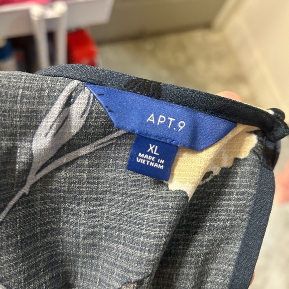 Apt 9 Floral Jumpsuit XL - Picture 2 of 6